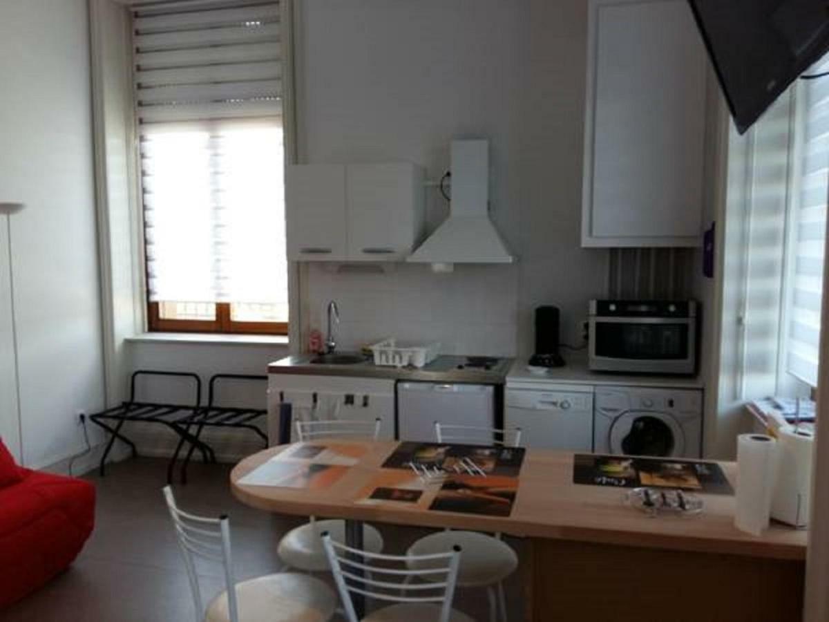 Studio De Charme Au Pied De La Gare Apartamento Colmar Exterior foto